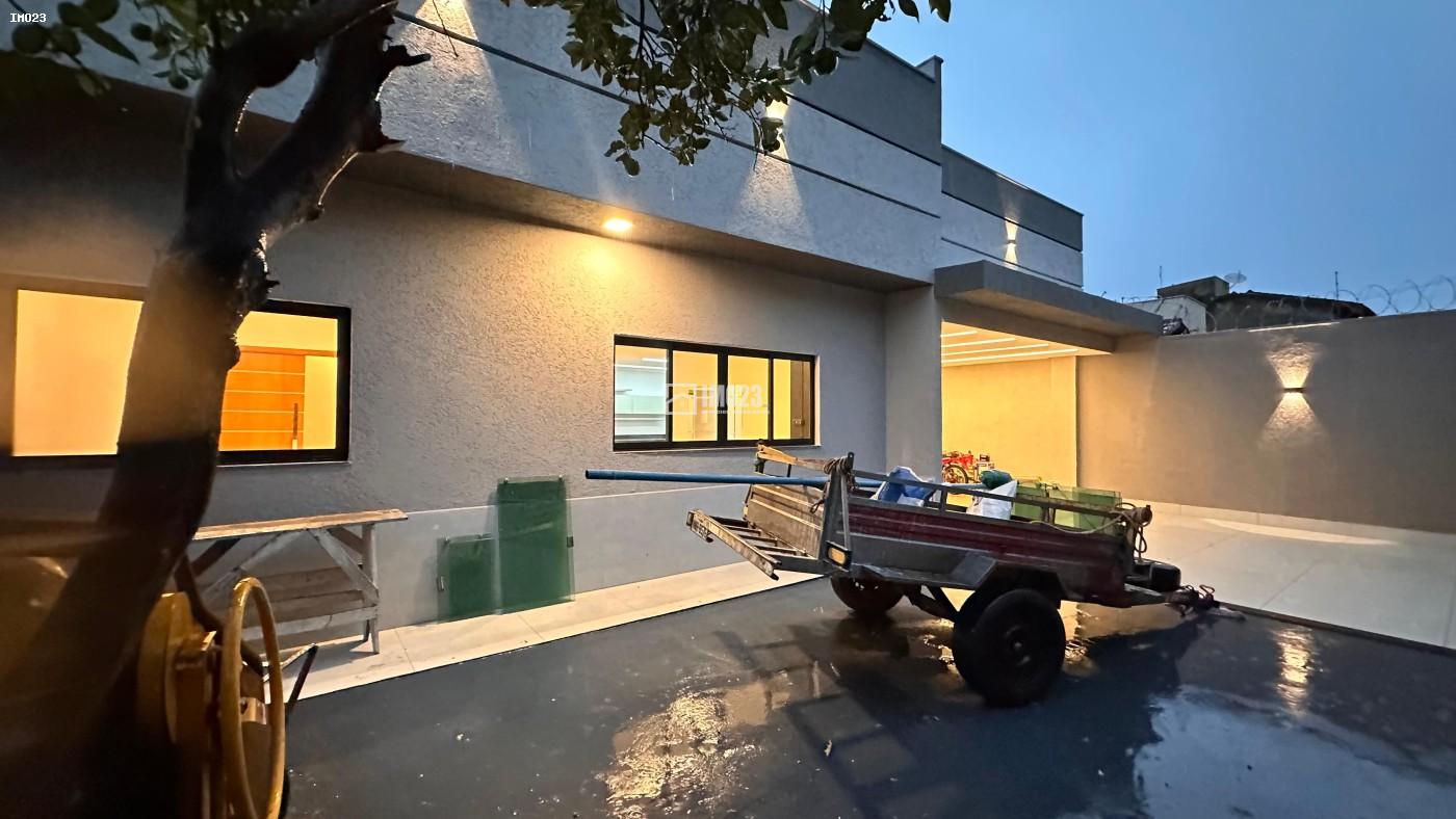 Casa, 4 quartos - Foto 1