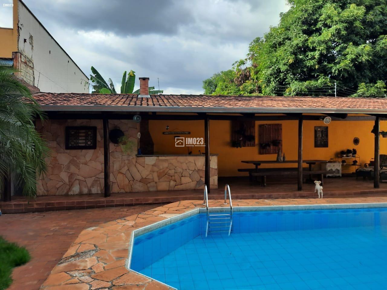 Casa, 4 quartos - Foto 1