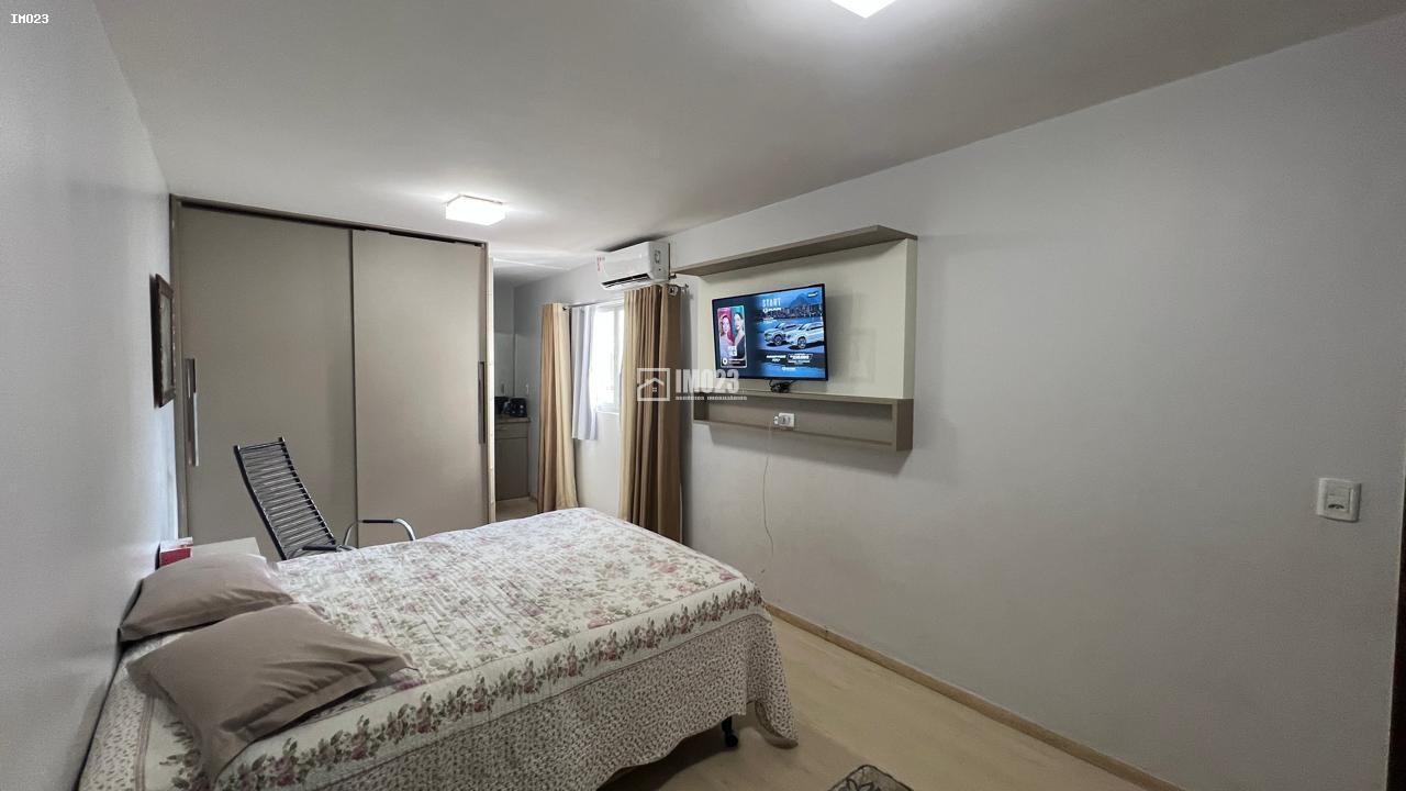 Casa, 3 quartos, 194 m² - Foto 2