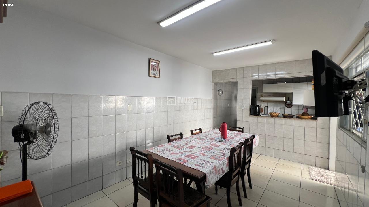 Casa, 3 quartos, 194 m² - Foto 6
