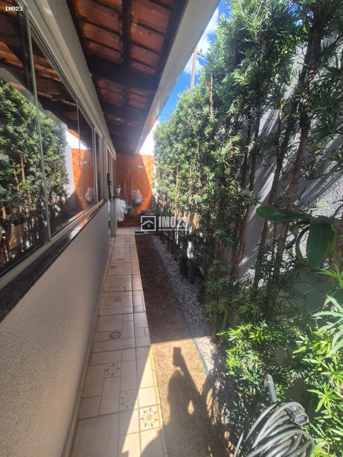 Casa, 4 quartos, 230 m² - Foto 23